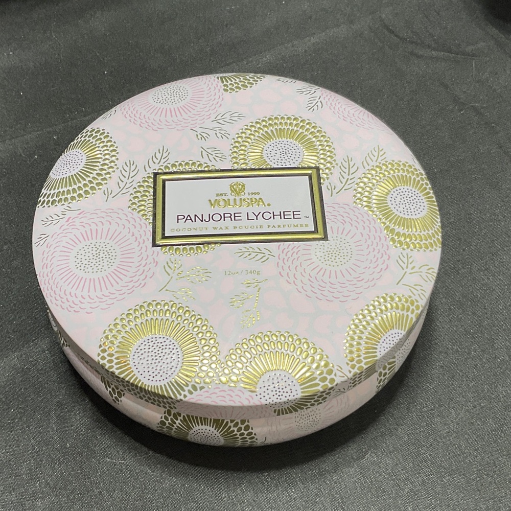 Voluspa Panjore Lychee Candle in Pink and Gold Tin